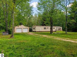 6650 N Magruder Rd, Coleman, MI 48618