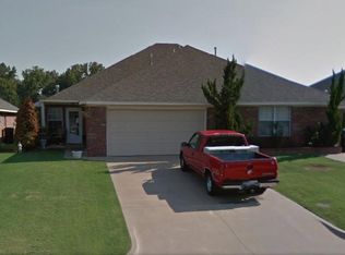 11722 Hollyrock Ct, Yukon, OK 73099