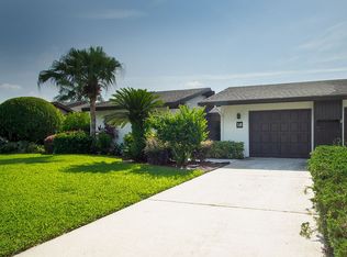 18 Huntley Ct, Haines City, FL 33844