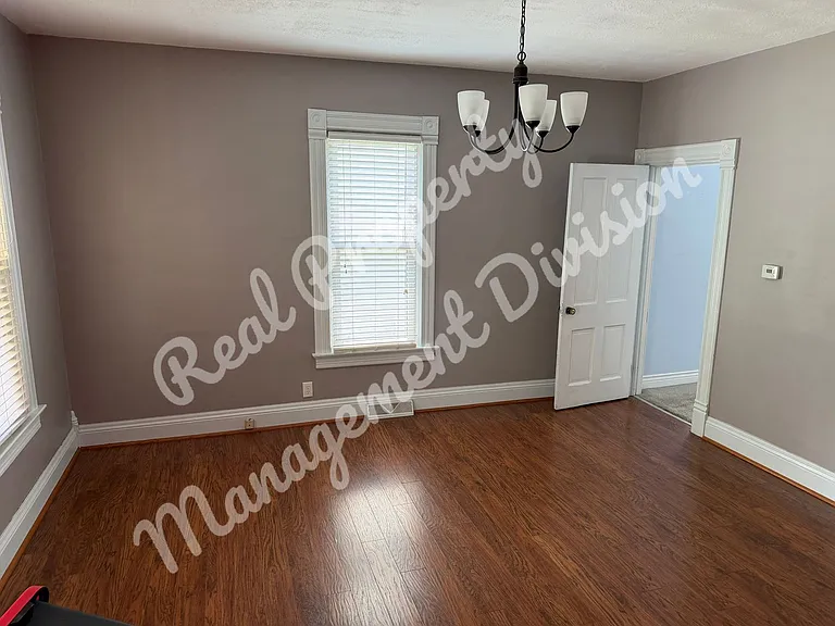 701 S Columbia Ave — Photo 7