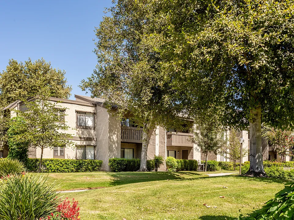 Sunrise Apartments