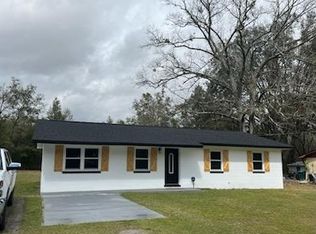 2562 SW Pinemount Rd, Lake City, FL 32024