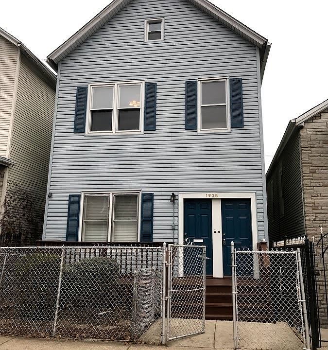 1st image of 1938 N Mozart St #1