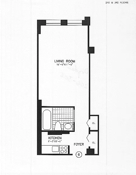 150 E 39th St #506 — Photo 2