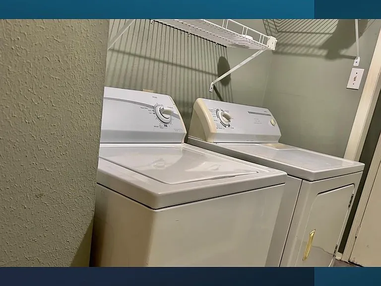 439 Woodrail Dr — Photo 21