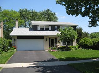 1057 Central Park Ave, Flossmoor, IL