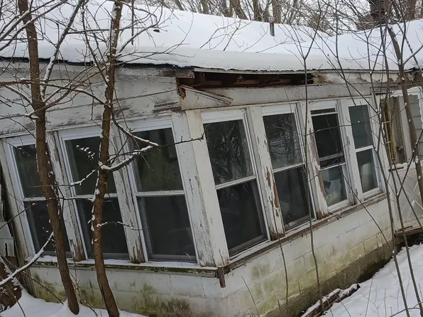 1921 M 51 N, Niles, MI 49120