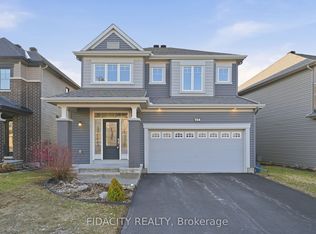 194 Kimpton Dr, Ottawa, ON K2S 2H9