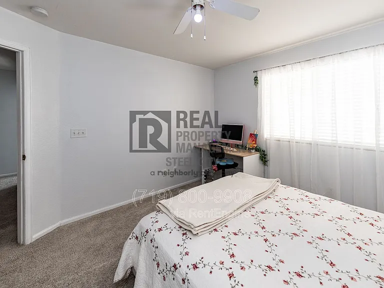 2214 Cowhand Pl — Photo 23