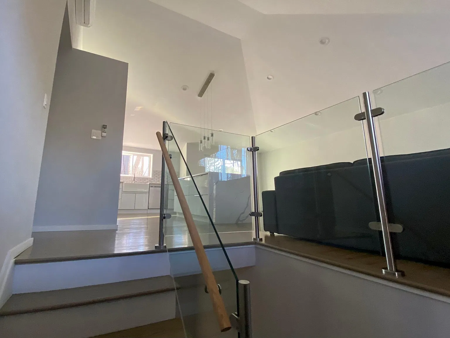 40 Ketewomoke Dr — Photo 3