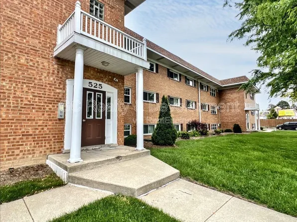 525 N Highview Ave APT 106, Addison, IL 60101