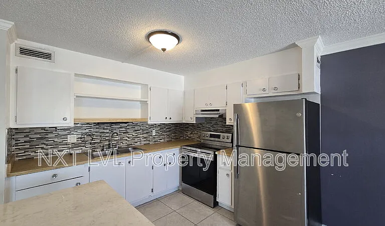 6777 Winkler Rd #174 — Photo 6