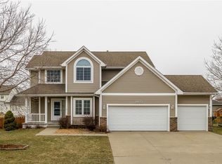 1460 SE Florence Dr, Waukee, IA 50263