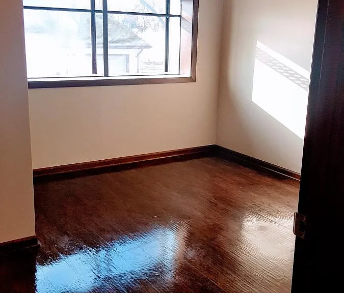 7907 Maple St — Photo 10