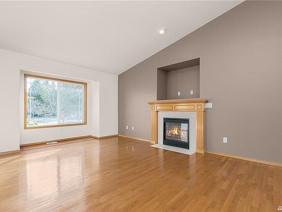 2nd image of 305 170th Pl SE