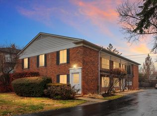 2567 E Maple Rd APT 5, Birmingham, MI 48009