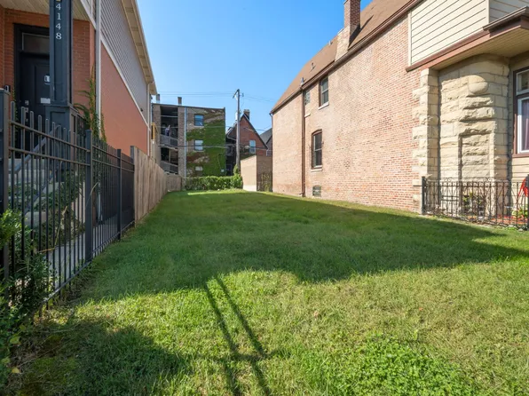 4146 S Lake Park Ave, Chicago, IL 60653