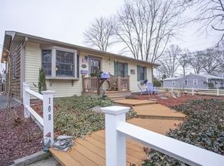 108 Ridgewood Rd, New Bedford, MA 02745