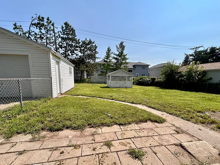 7721 Cherrywood Dr — Photo 10