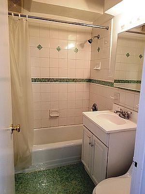 4th image of 25 W 13th St APT 5MS