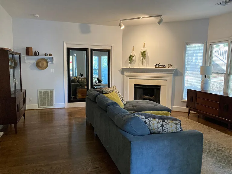 729 Victorian Pl — Photo 9