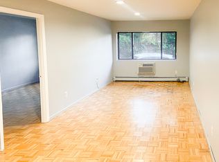 85-51 Eliot Ave #1B, Middle Village, NY 11379