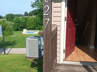 627 Palisades Dr, Pacific, MO 63069