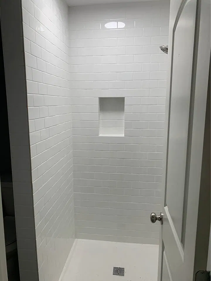 2 bed, 800 sqft, $1,250 — Photo 3