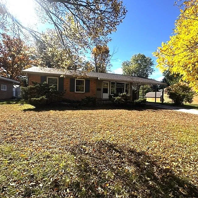 2108 E Sugnet Rd