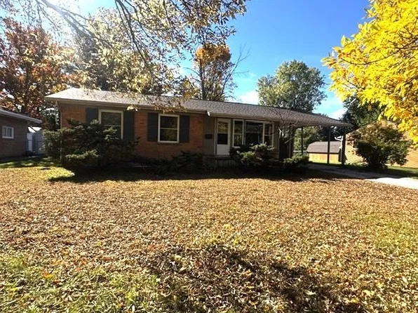 2108 E Sugnet Rd, Midland, MI 48642