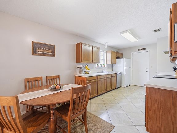 5th image of 236 Nautica Way