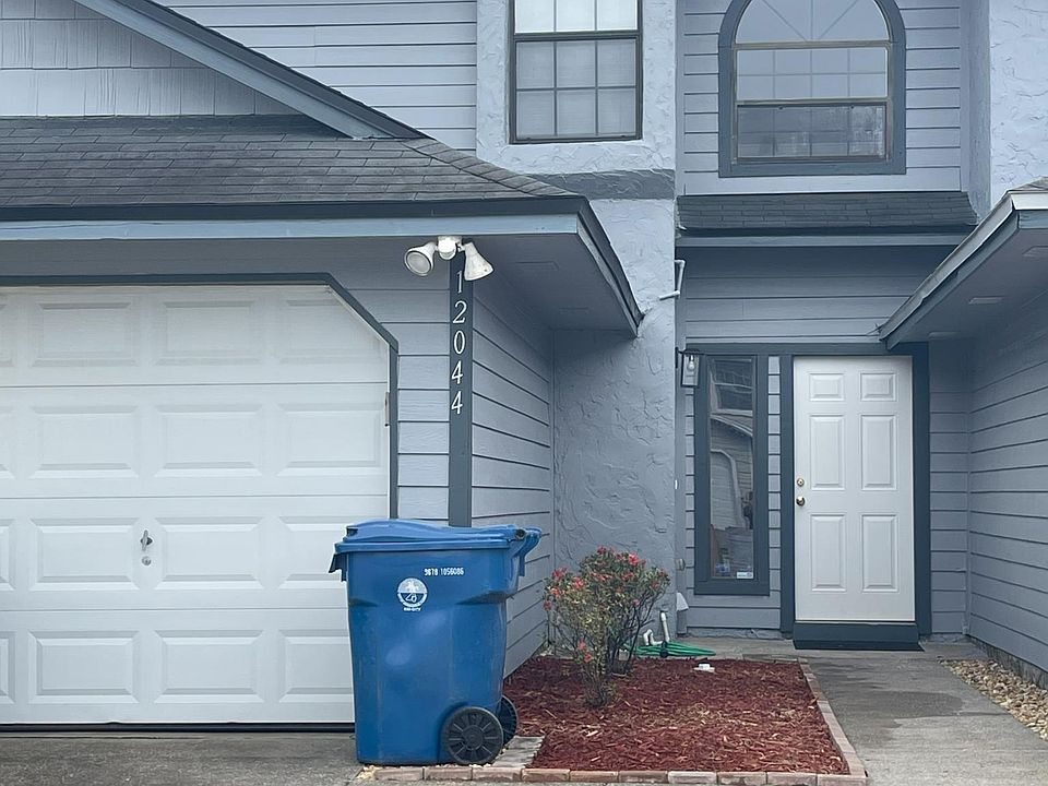 Front entrance of unit