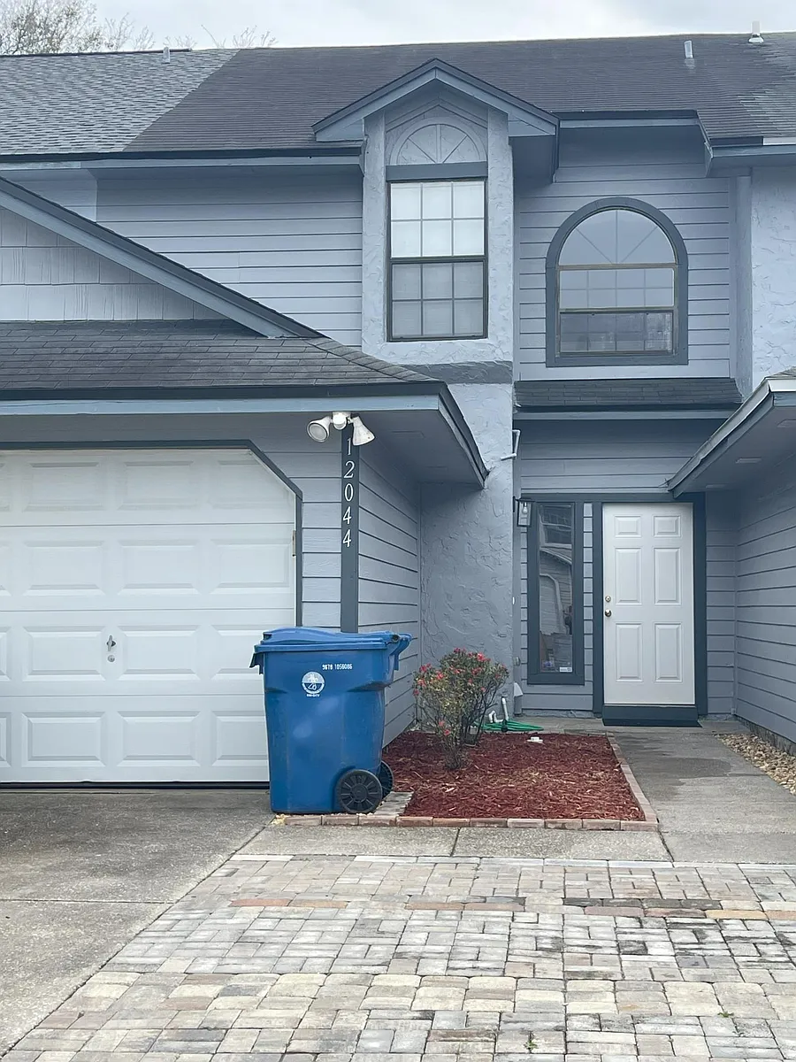 Front entrance of unit - 12044 Candlewyck Ln