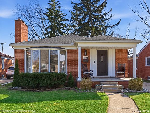 2nd image of 2893 Harvard Rd