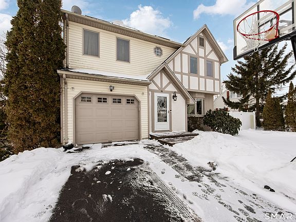 3rd image of 16 Sorensen Road