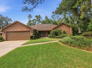 6870 Shanahan Dr, Beaumont, TX 77706