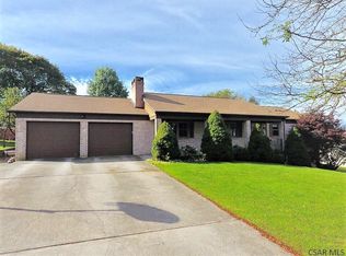 115 Laurlis Ln, Johnstown, PA 15904