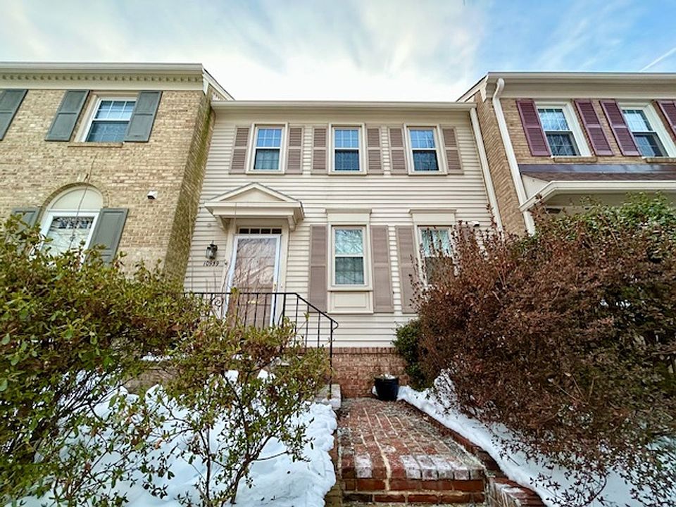 1st image of 10939 Wickshire Way
