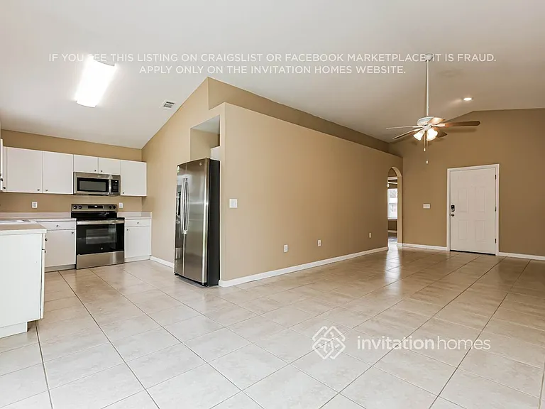 1319 W Knollwood St — Photo 6