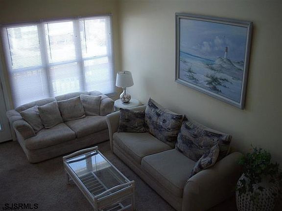 3rd image of 5235 Asbury Ave