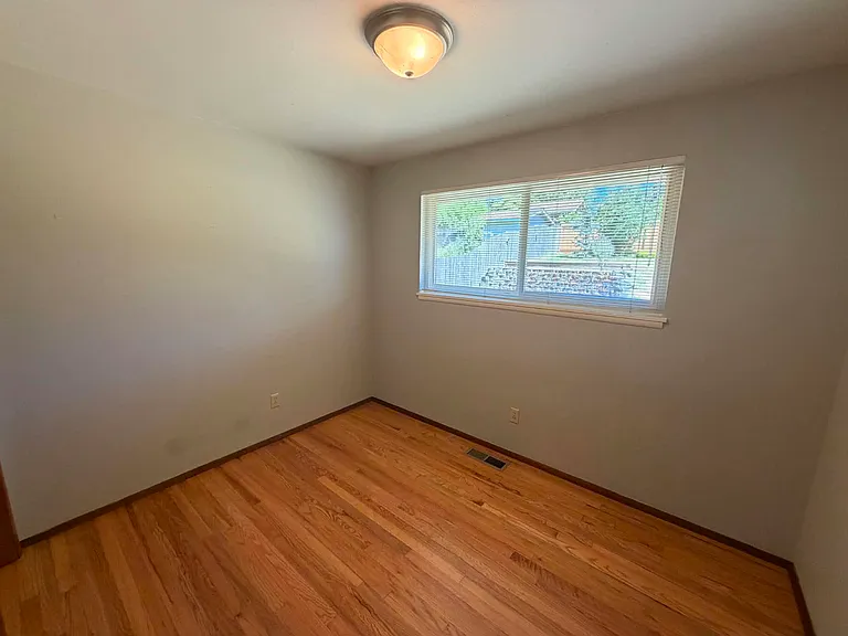 30140 2nd Pl SW — Photo 8