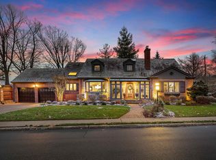 70 Bridle Way, Fort Lee, NJ 07024