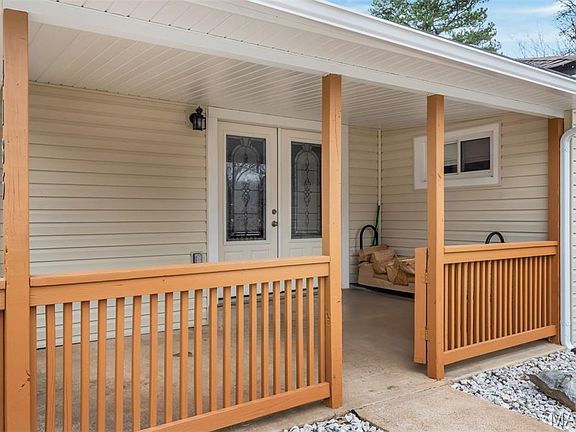 3rd image of 4185 Glendale Rd