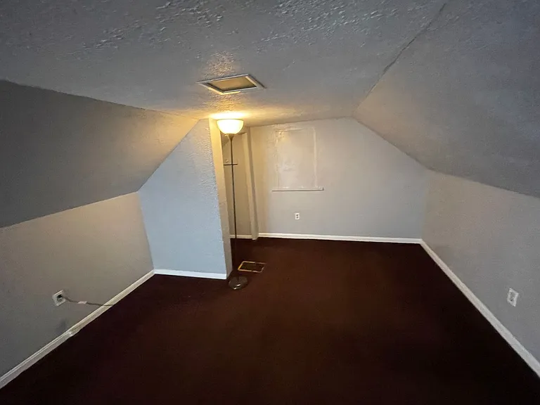 3411 Otterbein Ave — Photo 14