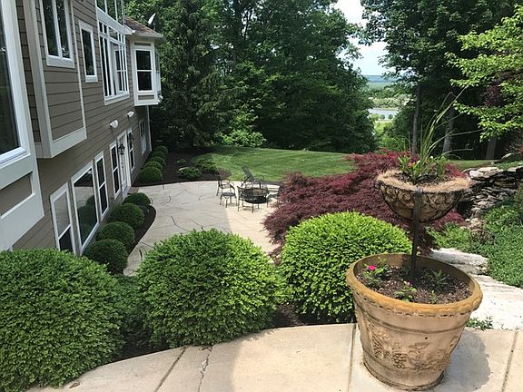 4th image of 326 Merlot Ln