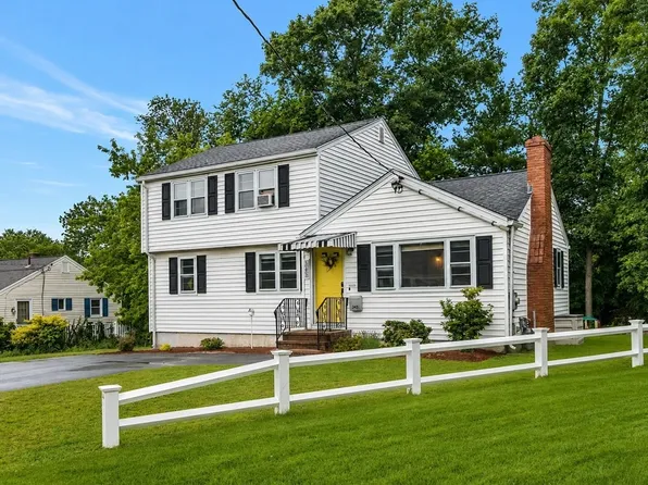 343 Lexington St, Woburn, MA 01801