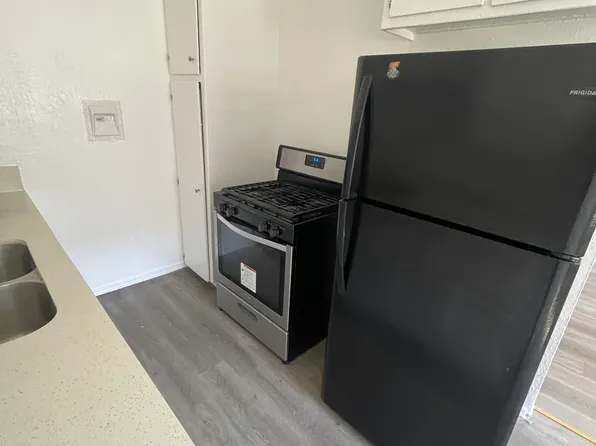 1705 E Kay St #2, Compton, CA 90221