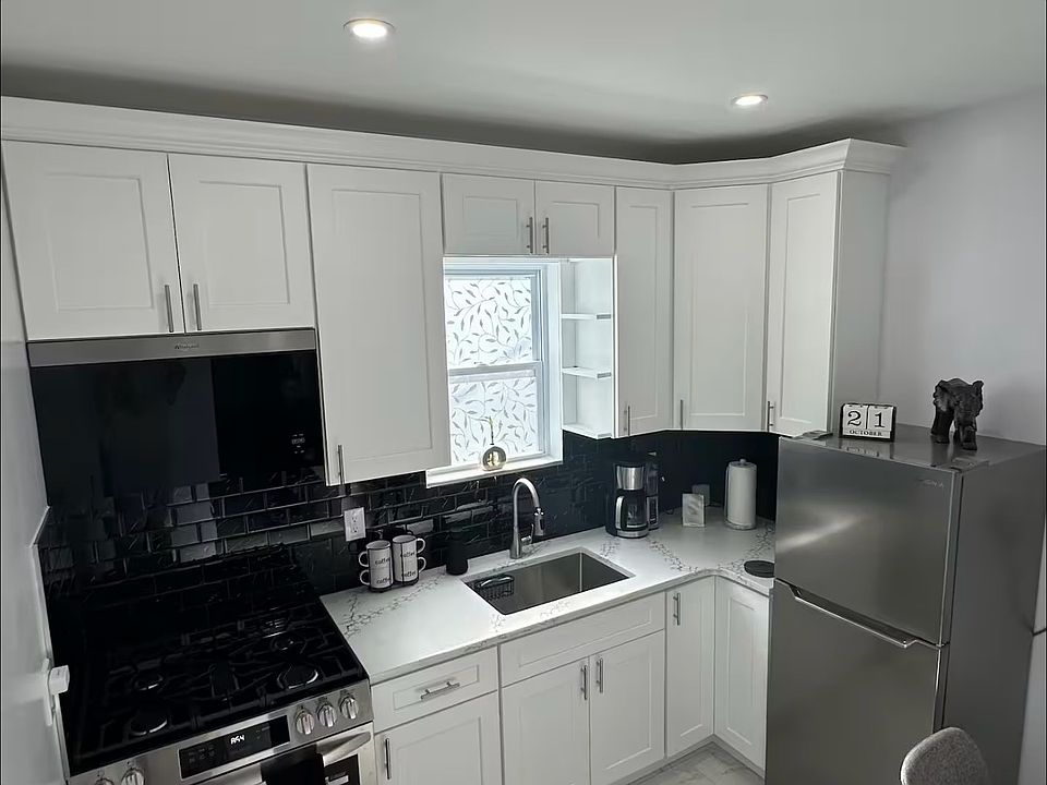 1st image of 1160 42nd St APT 1