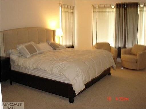 3rd image of 7065 Islamorada Cir