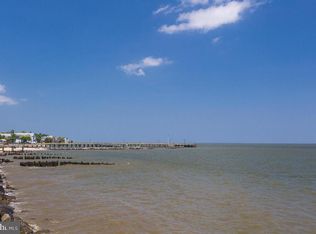 9638 Ridge View Dr, Owings, MD 20736